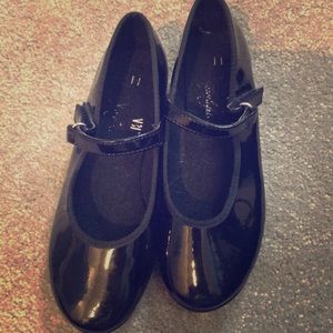 Girls tap shoes